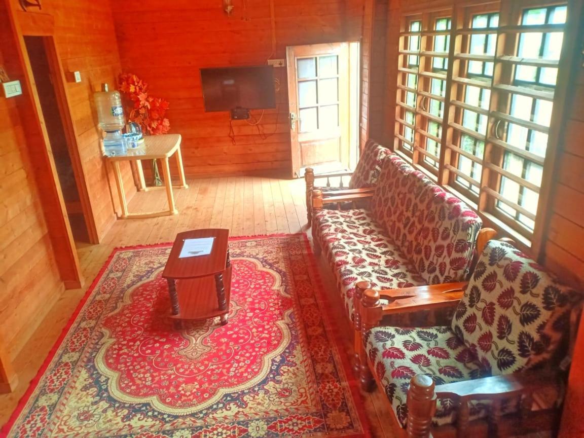 Vila Joy Eco Woodhouse - 5 Bhk House (Adults Only) Ooty Exteriér fotografie